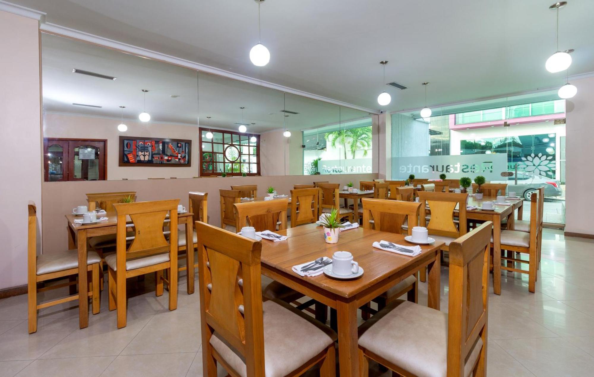 Hotel Costa Bonita Monteria Exterior photo